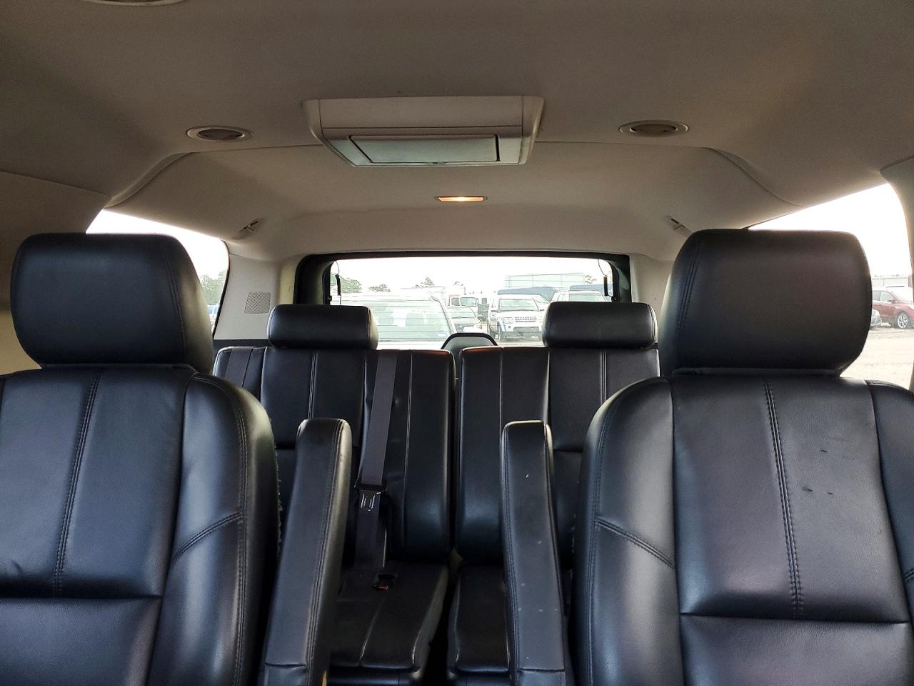 GMC Yukon C1500 Slt
