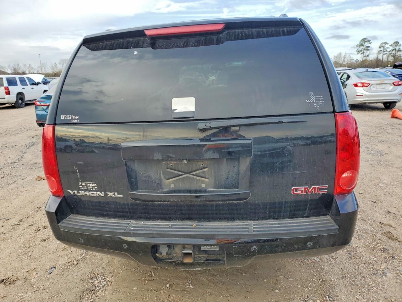 GMC Yukon C1500 Slt