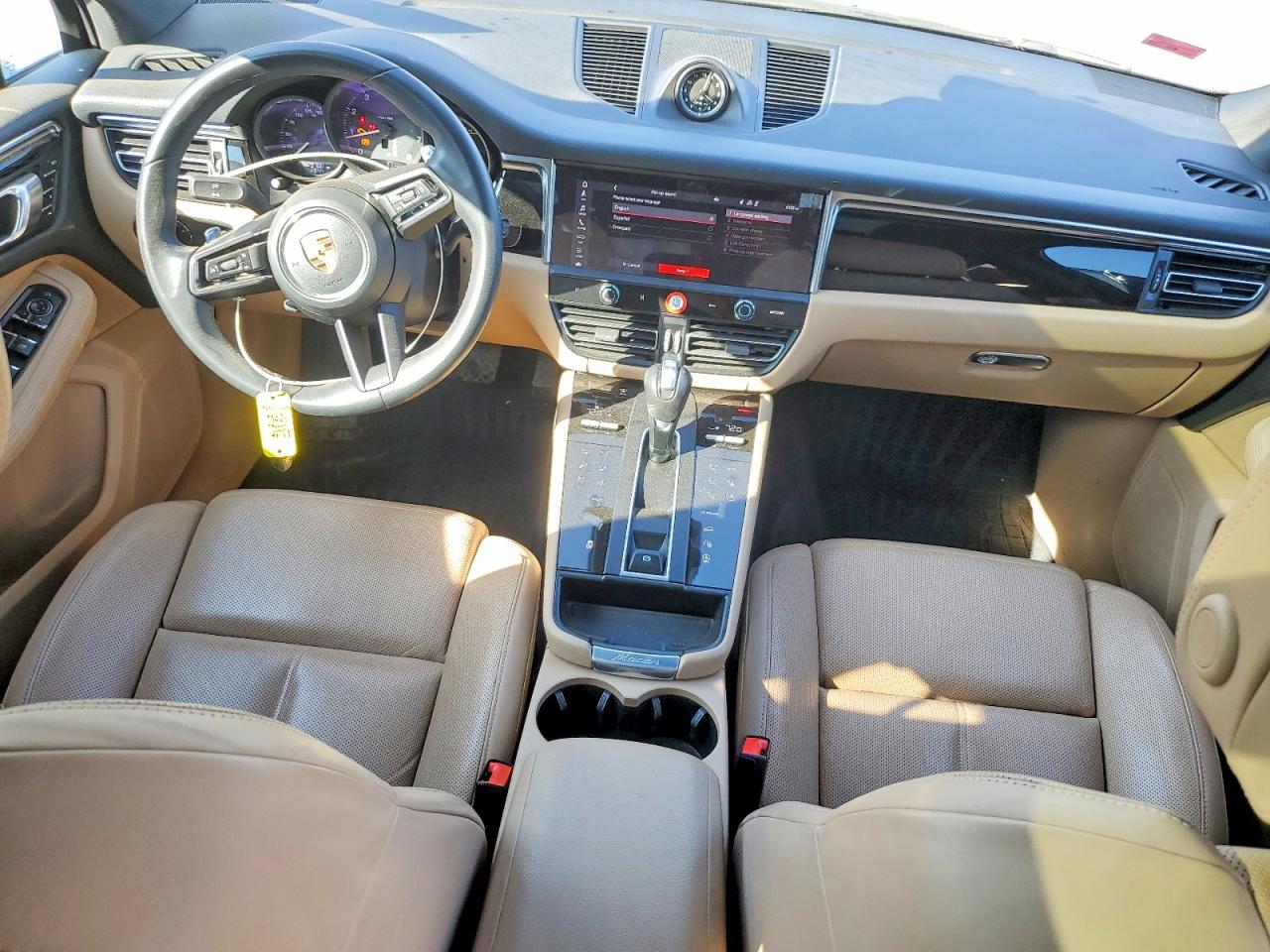 Porsche Macan Base