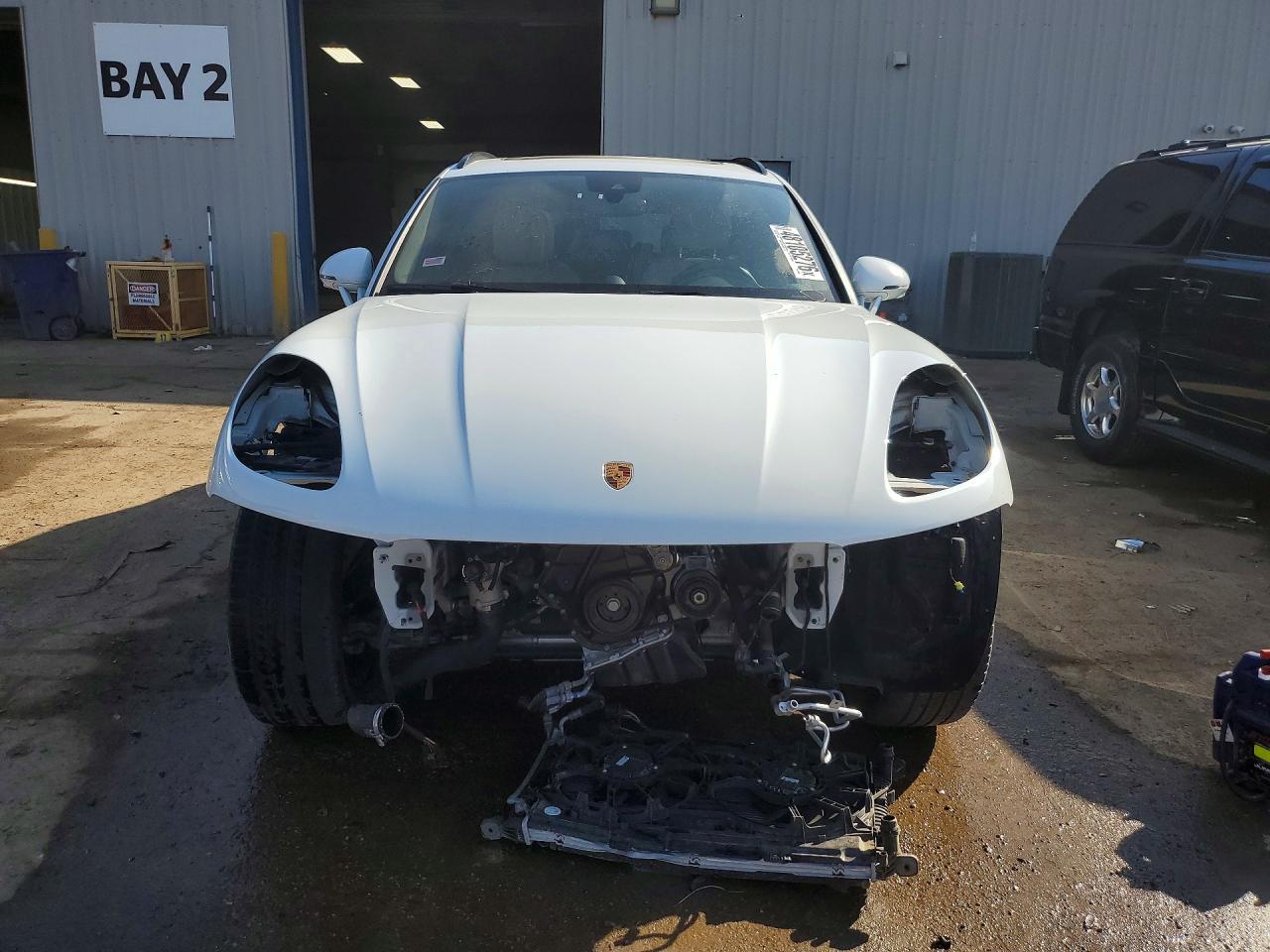 Porsche Macan Base