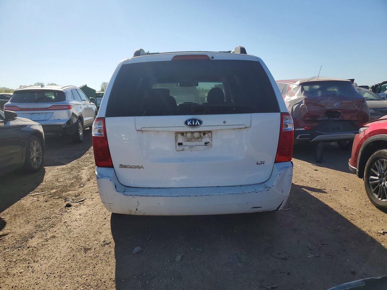 Kia Sedona Lx