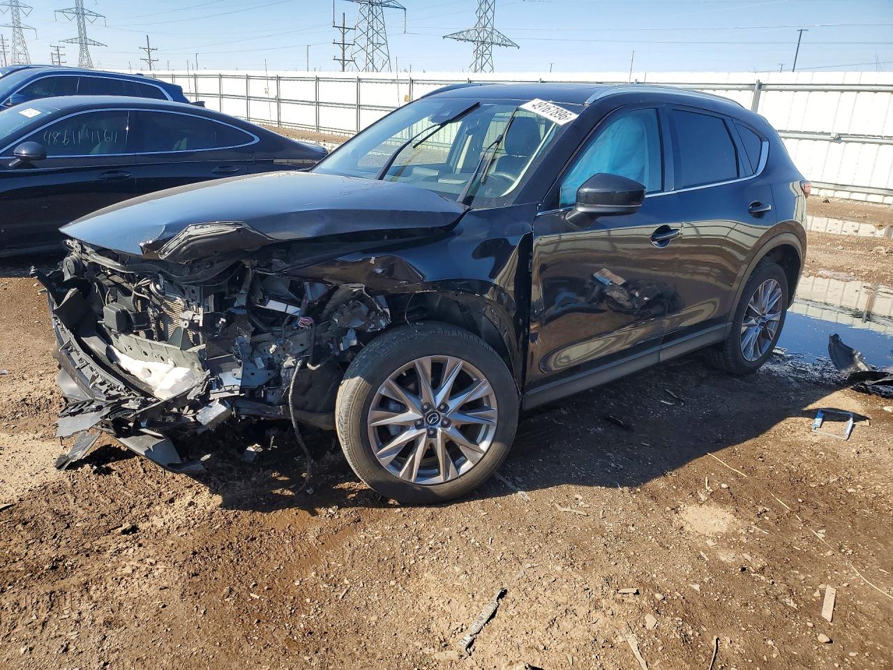 Salvage Mazda Cx Image