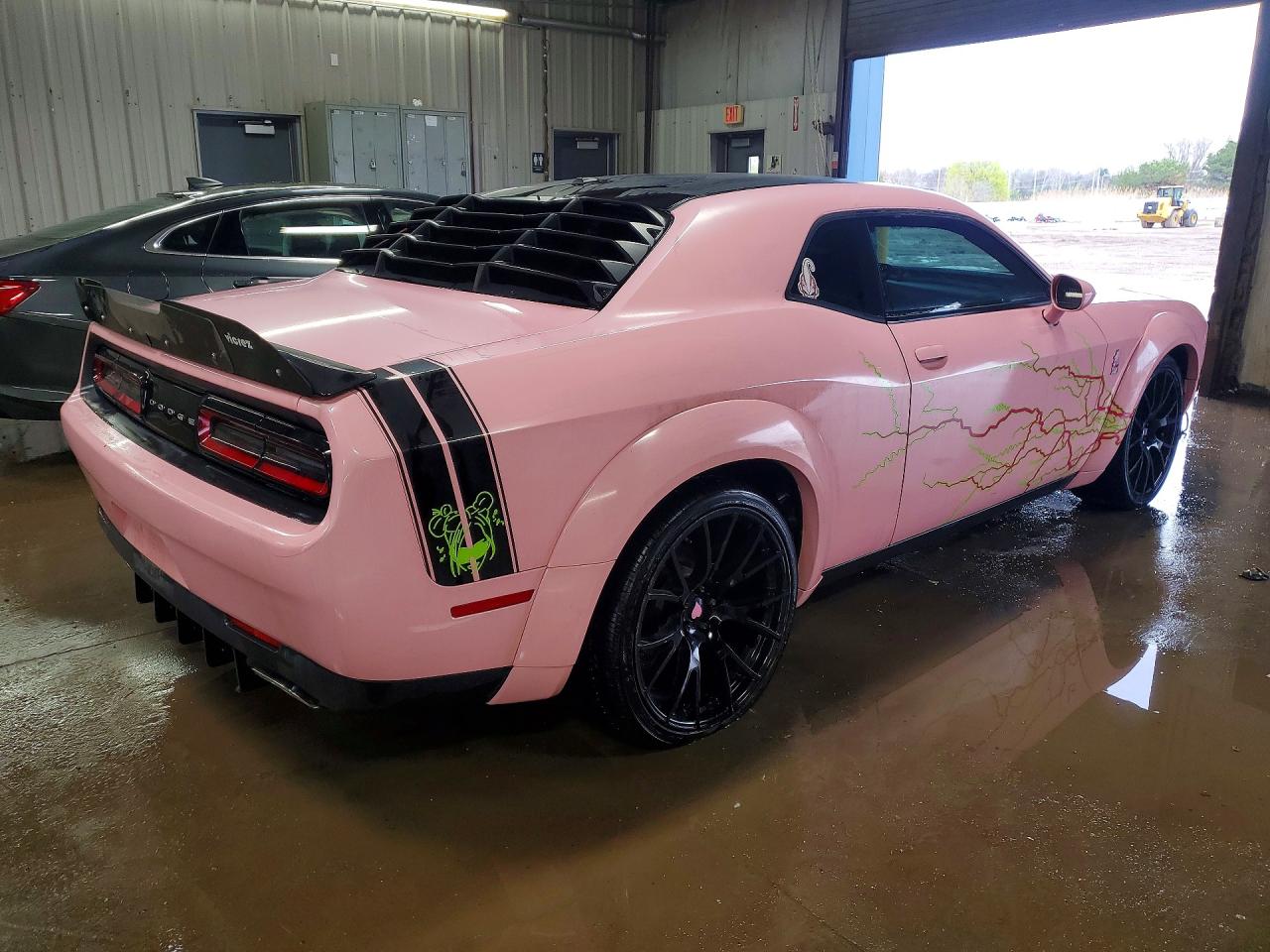 Dodge Challenger Sxt