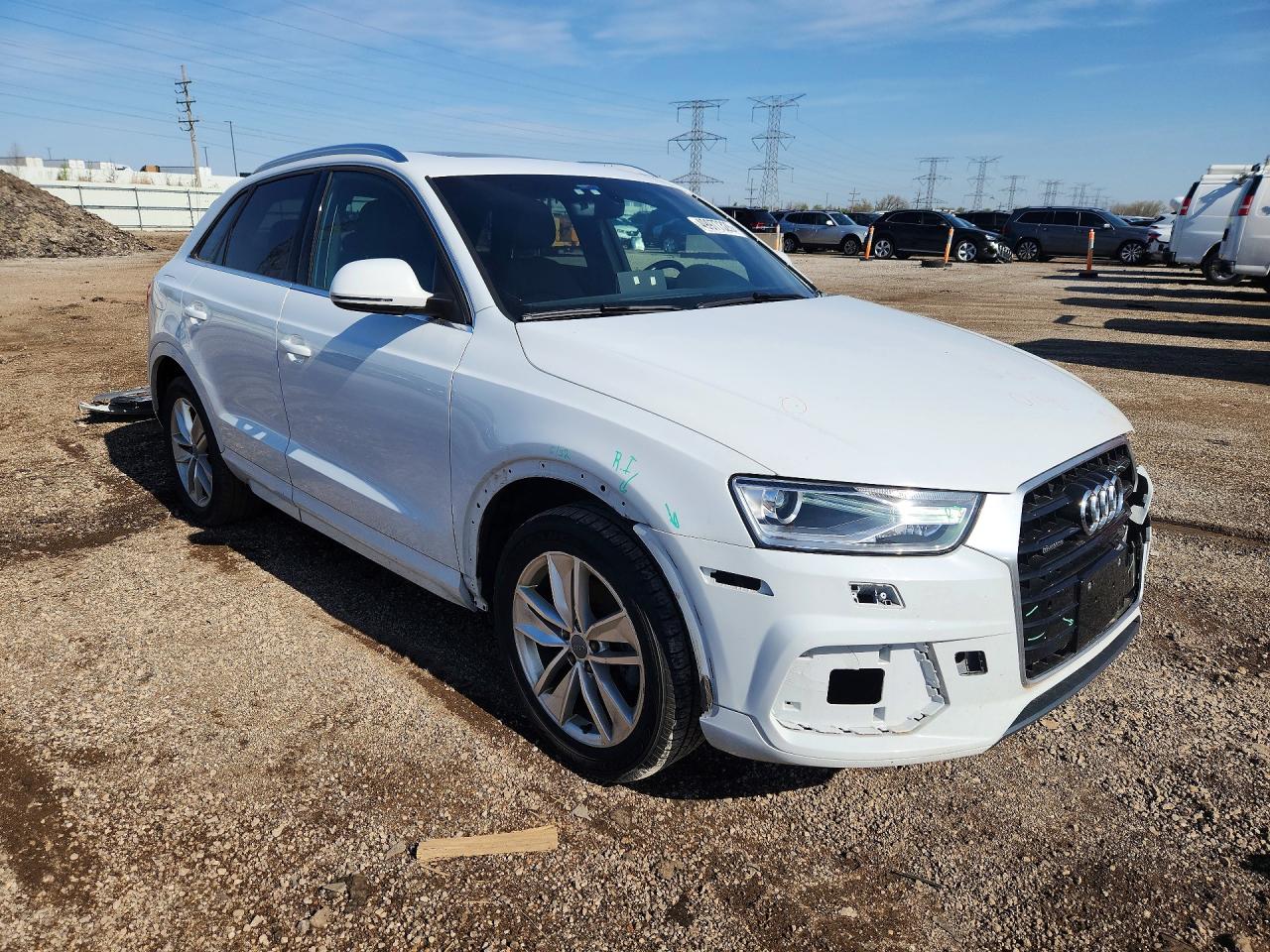 Audi Q3 Premium Plus