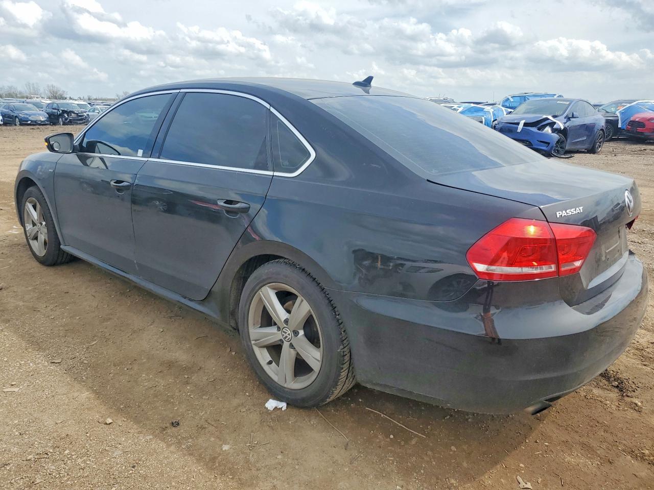 Volkswagen Passat S