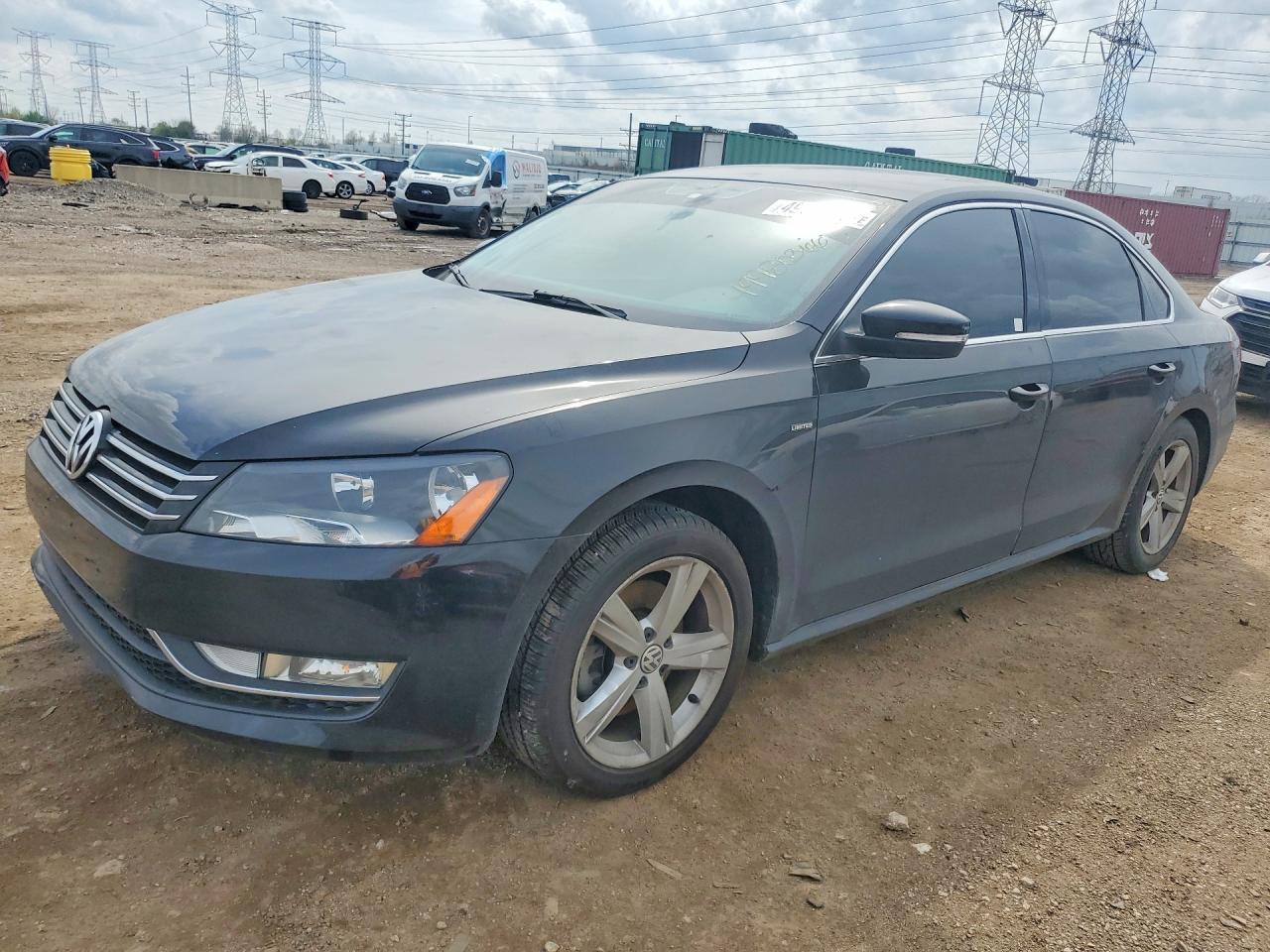 Salvage Volkswagen Passat Image