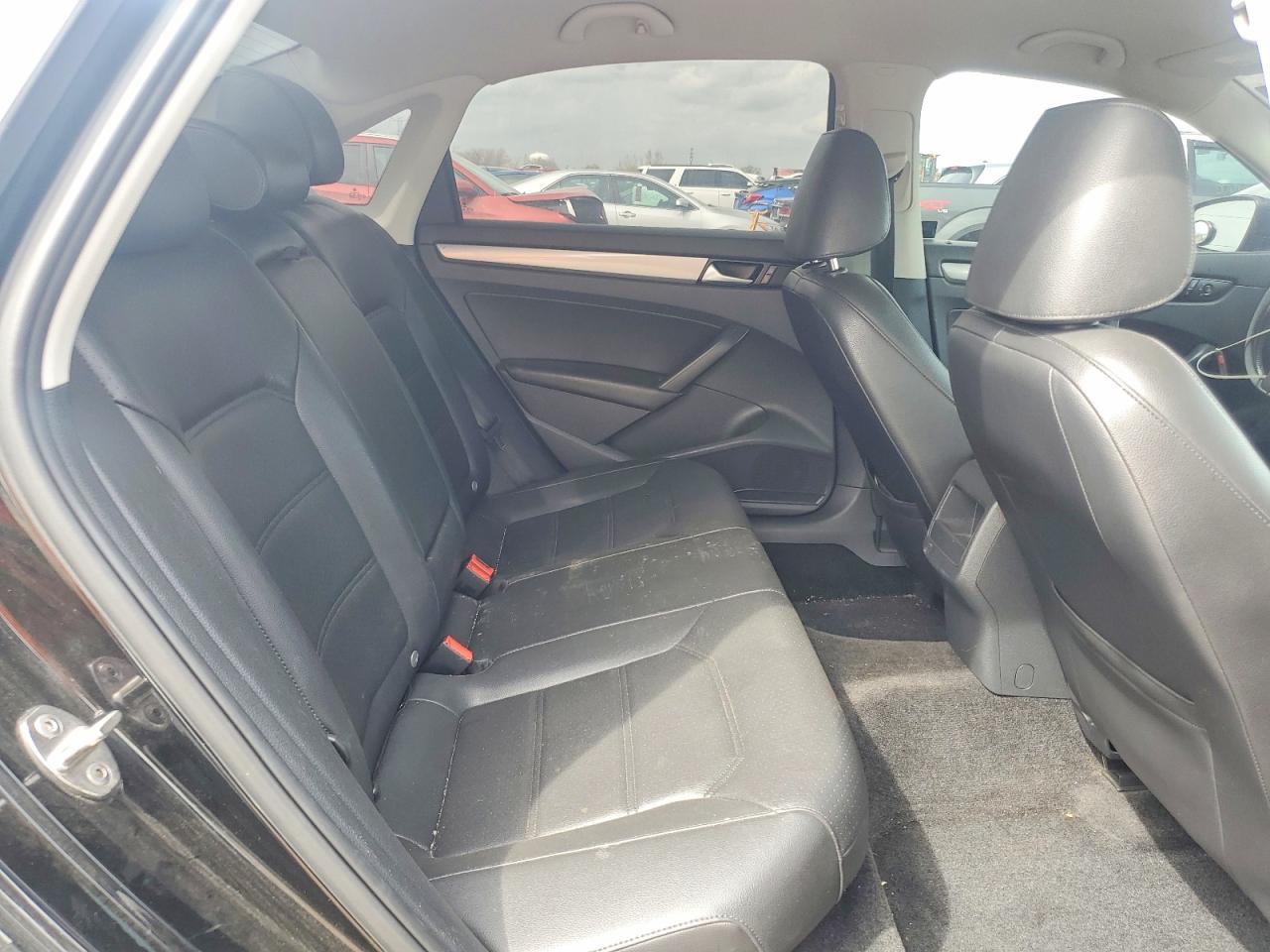 Volkswagen Passat S