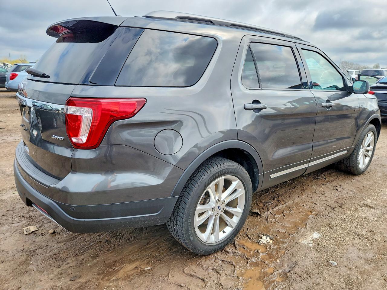 Ford Explorer Xlt