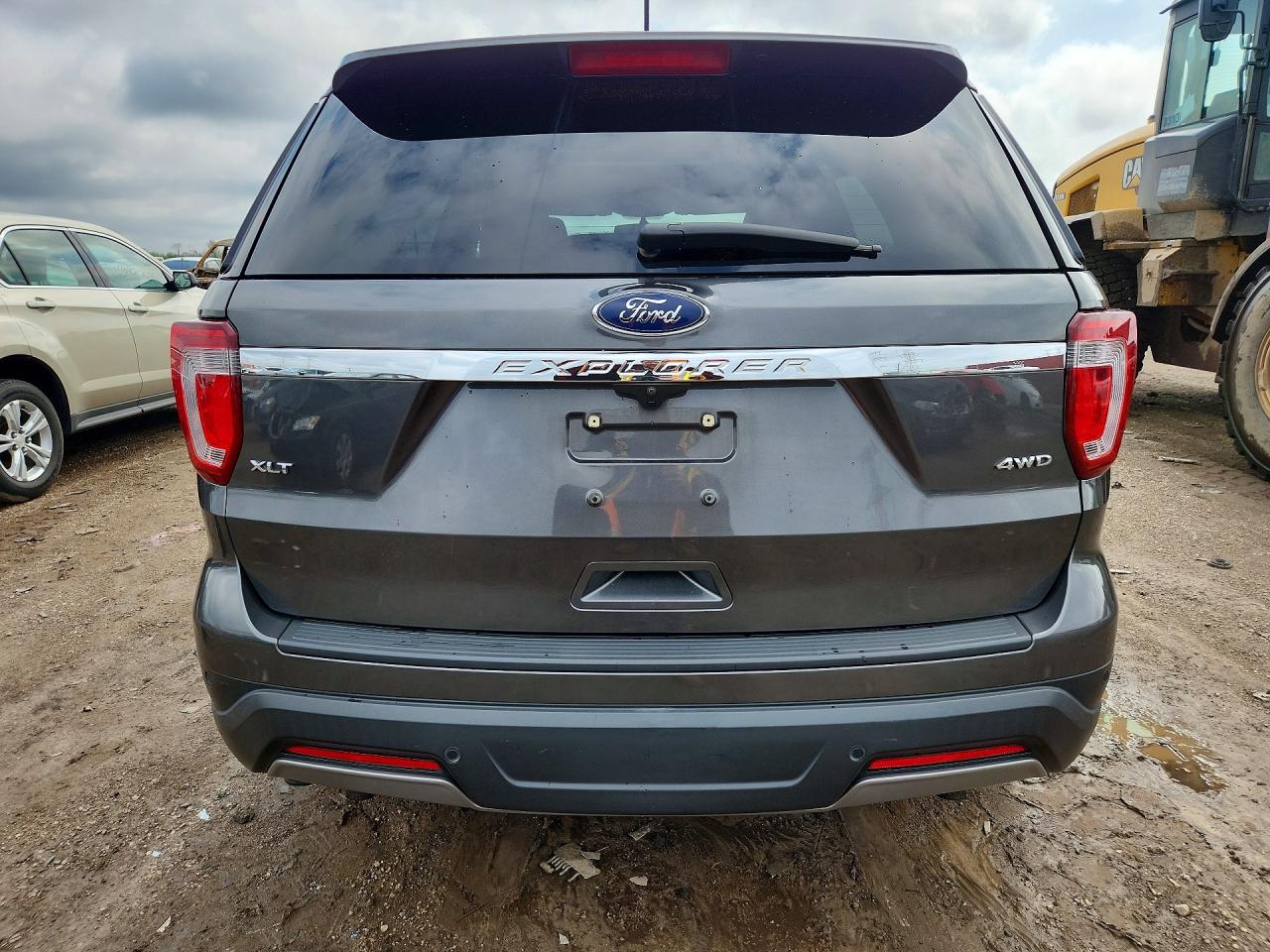 Ford Explorer Xlt