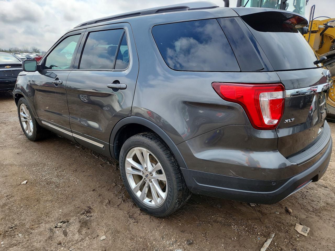 Ford Explorer Xlt