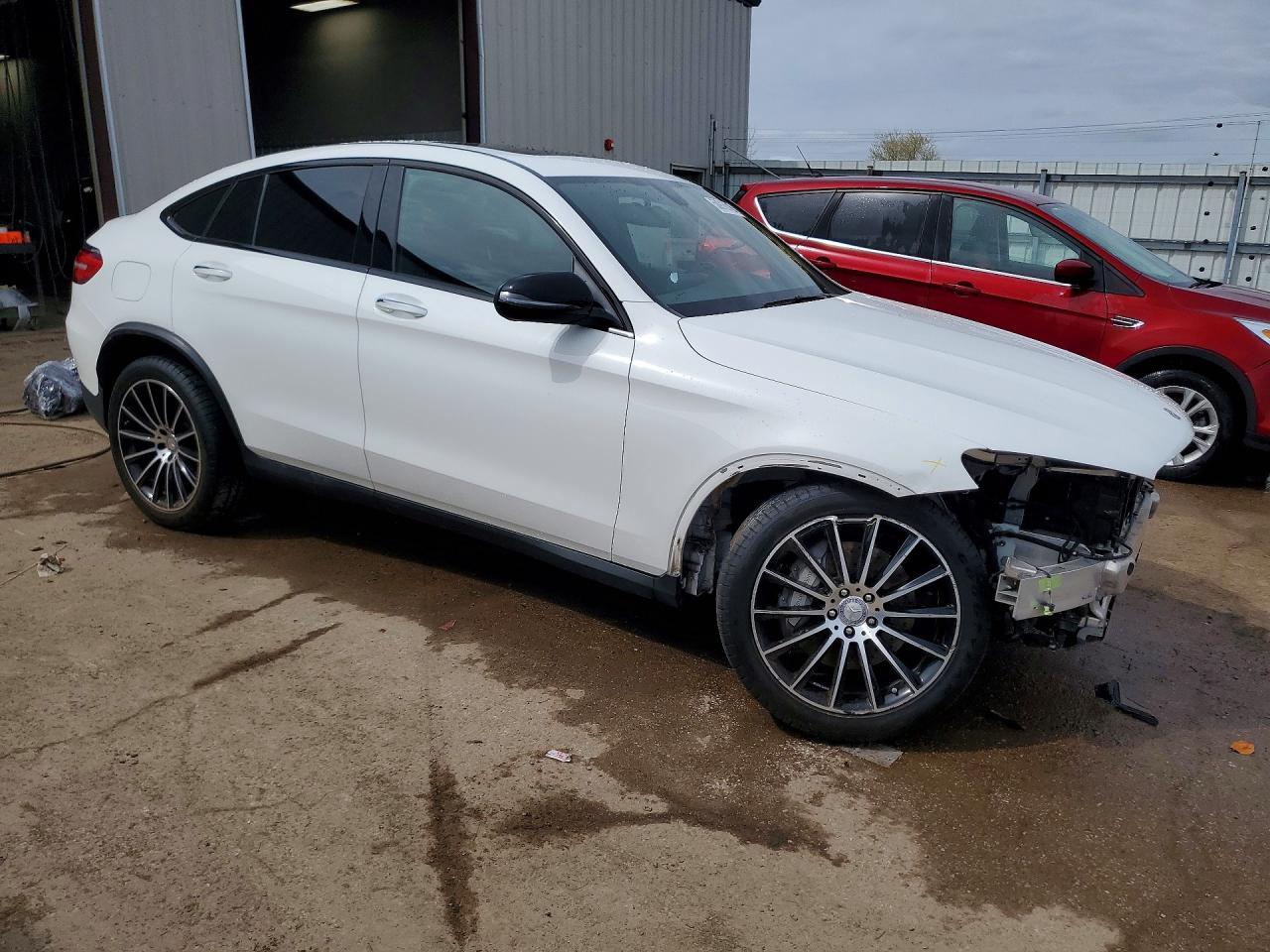 Mercedes-Benz GLC 300 4matic