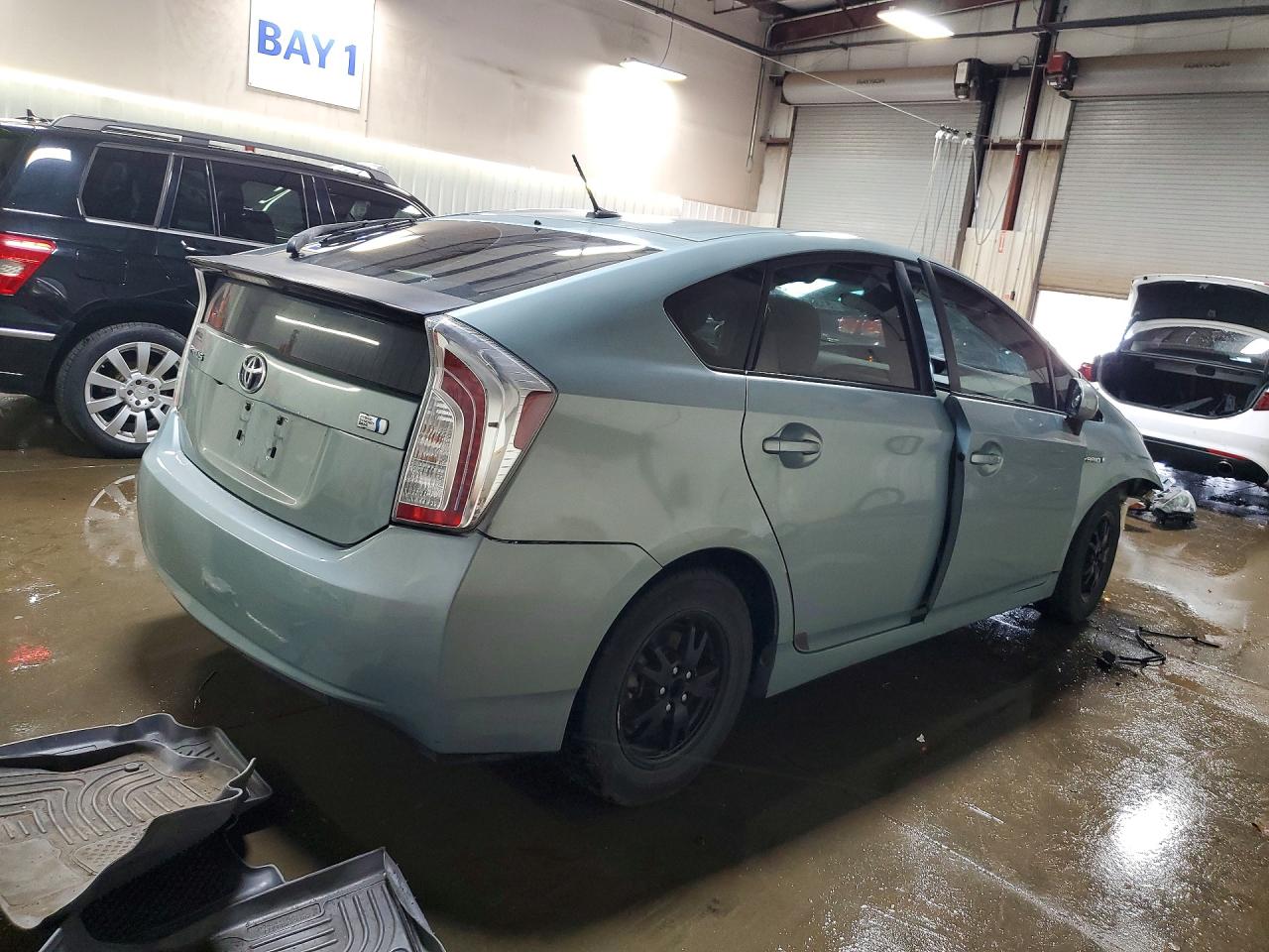 Toyota Prius Three