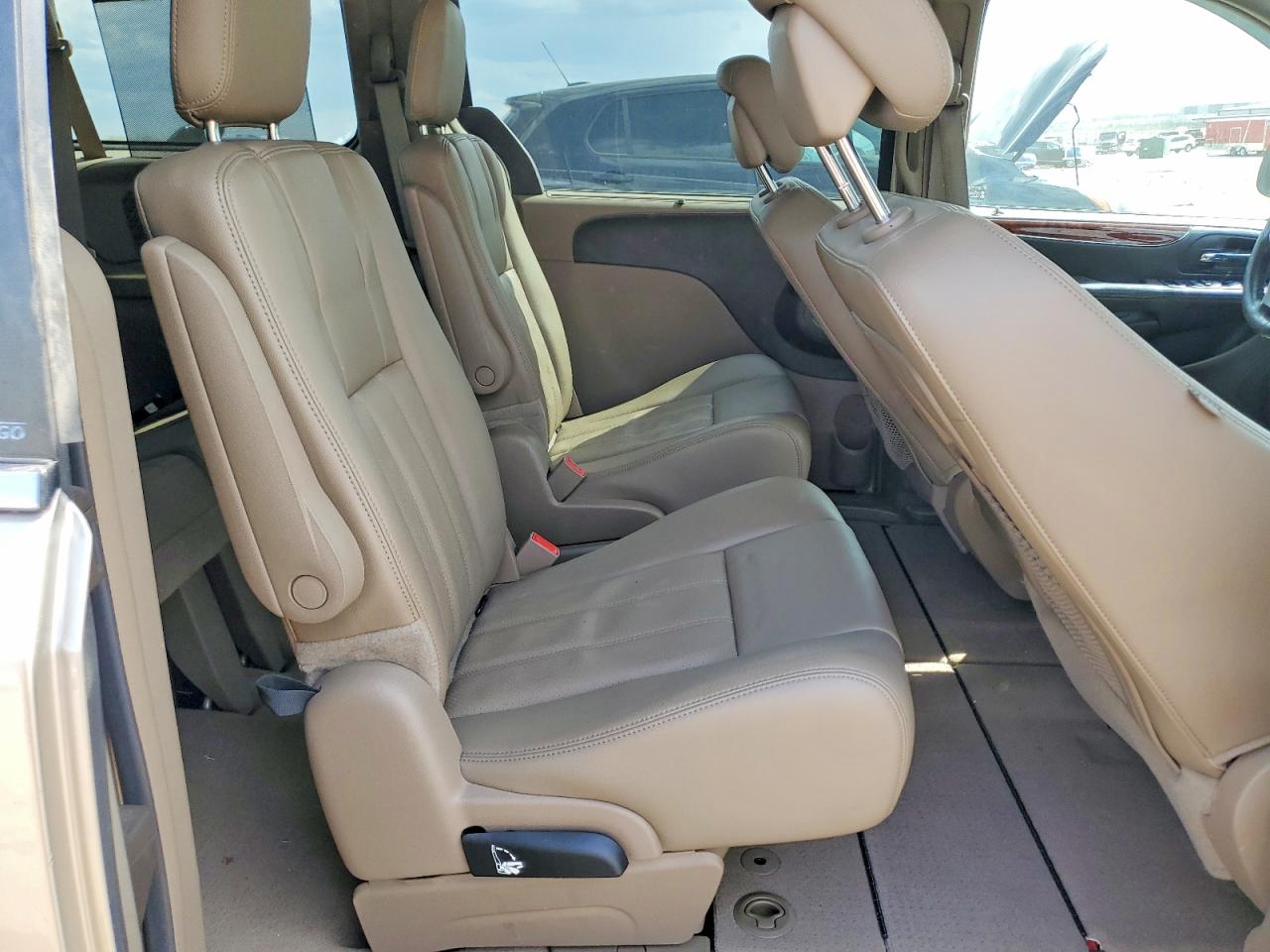 Chrysler Minivan Touring L