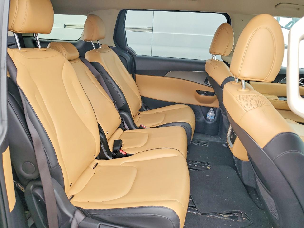 Kia Carnival Lx