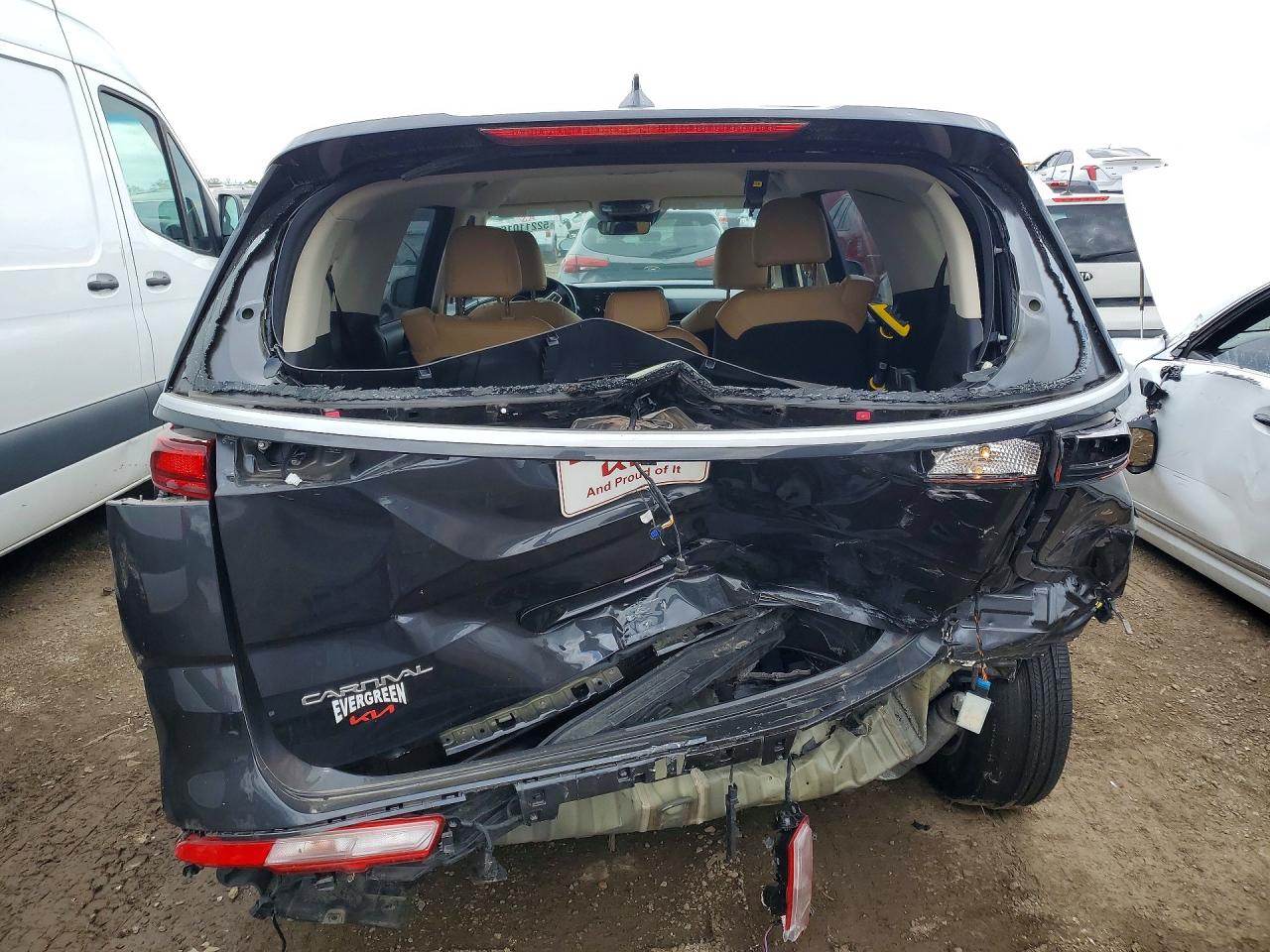 Kia Carnival Lx