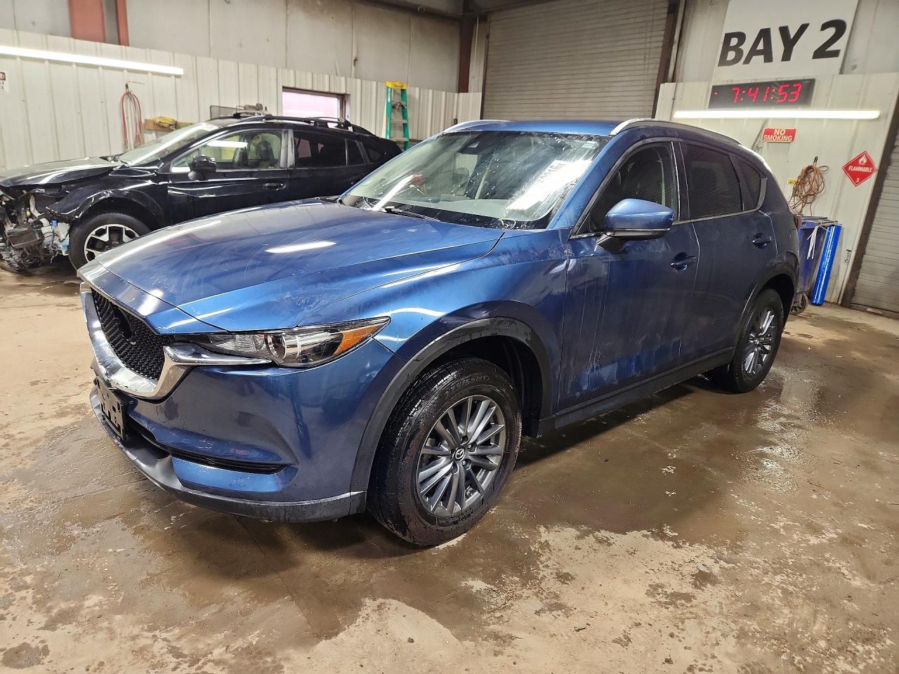 Salvage Mazda Cx Image