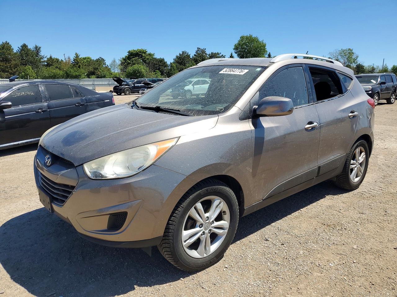 Salvage Hyundai TUCSON Image
