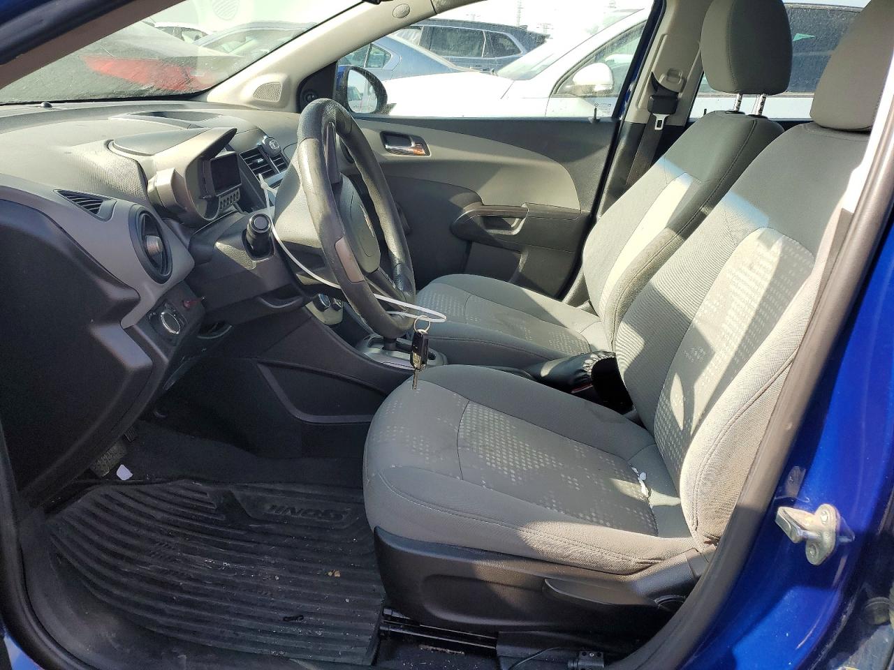 Chevrolet Sonic Ls