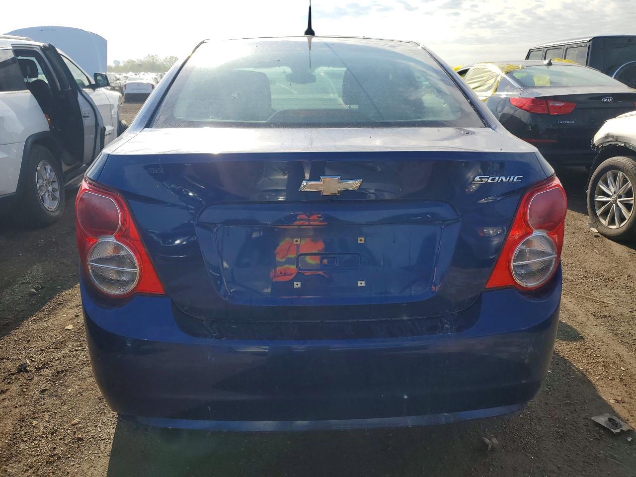 Chevrolet Sonic Ls