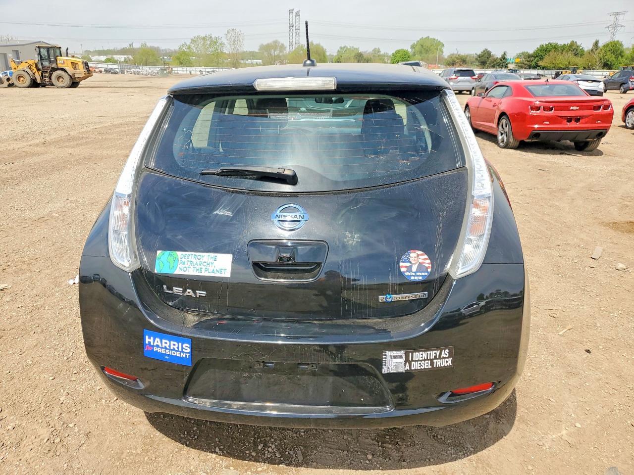 Nissan LEAF S