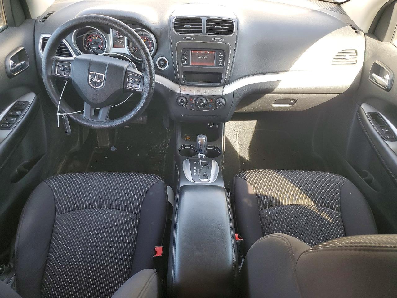 Dodge Journey Sxt