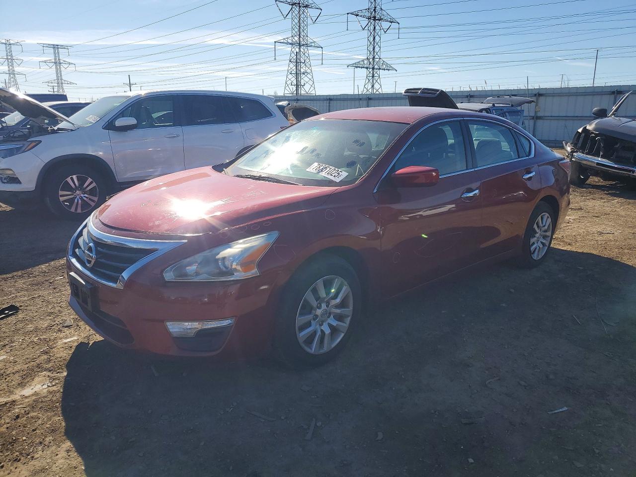 Salvage Nissan Altima Image