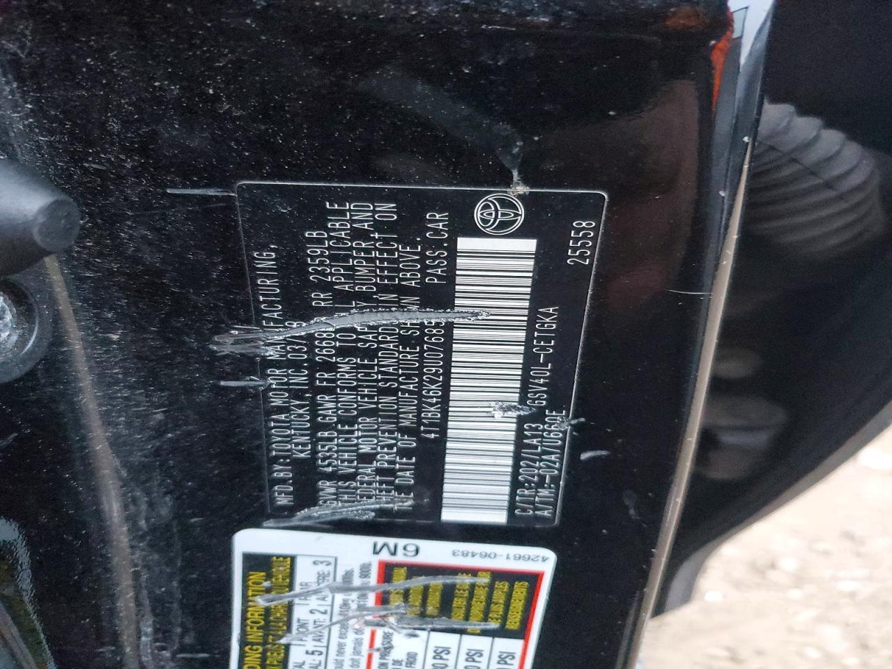 Toyota Camry Xle V6