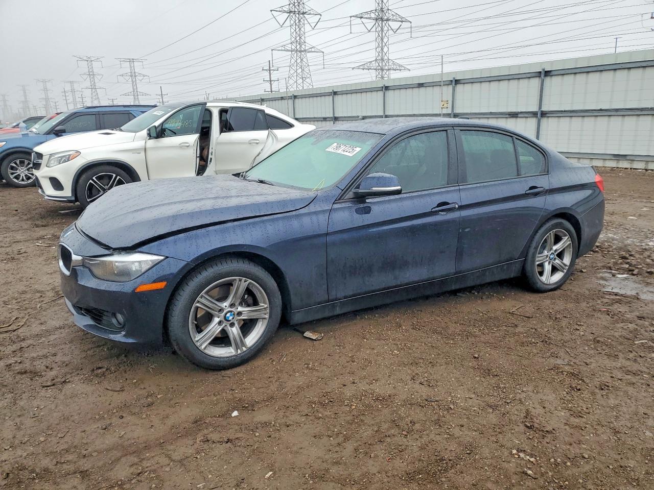 Salvage BMW 3 Series Image