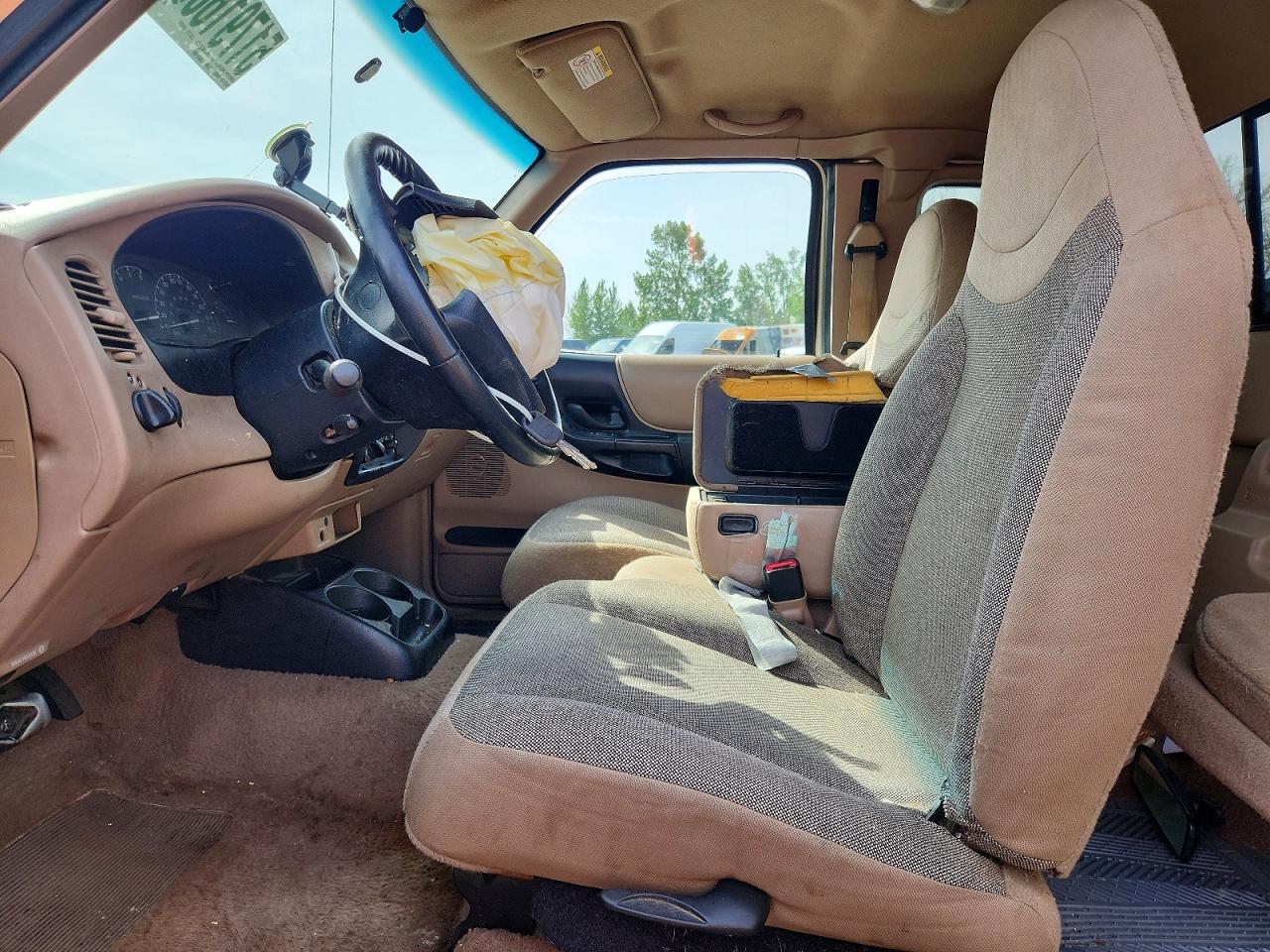 Ford Ranger Super Cab