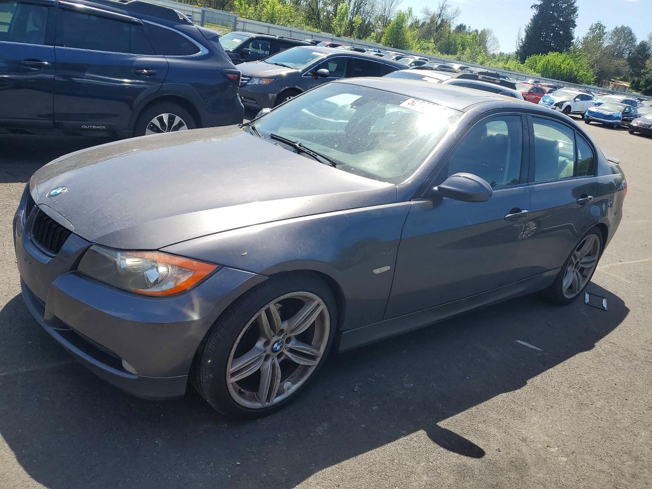 Salvage BMW 3 Series Image