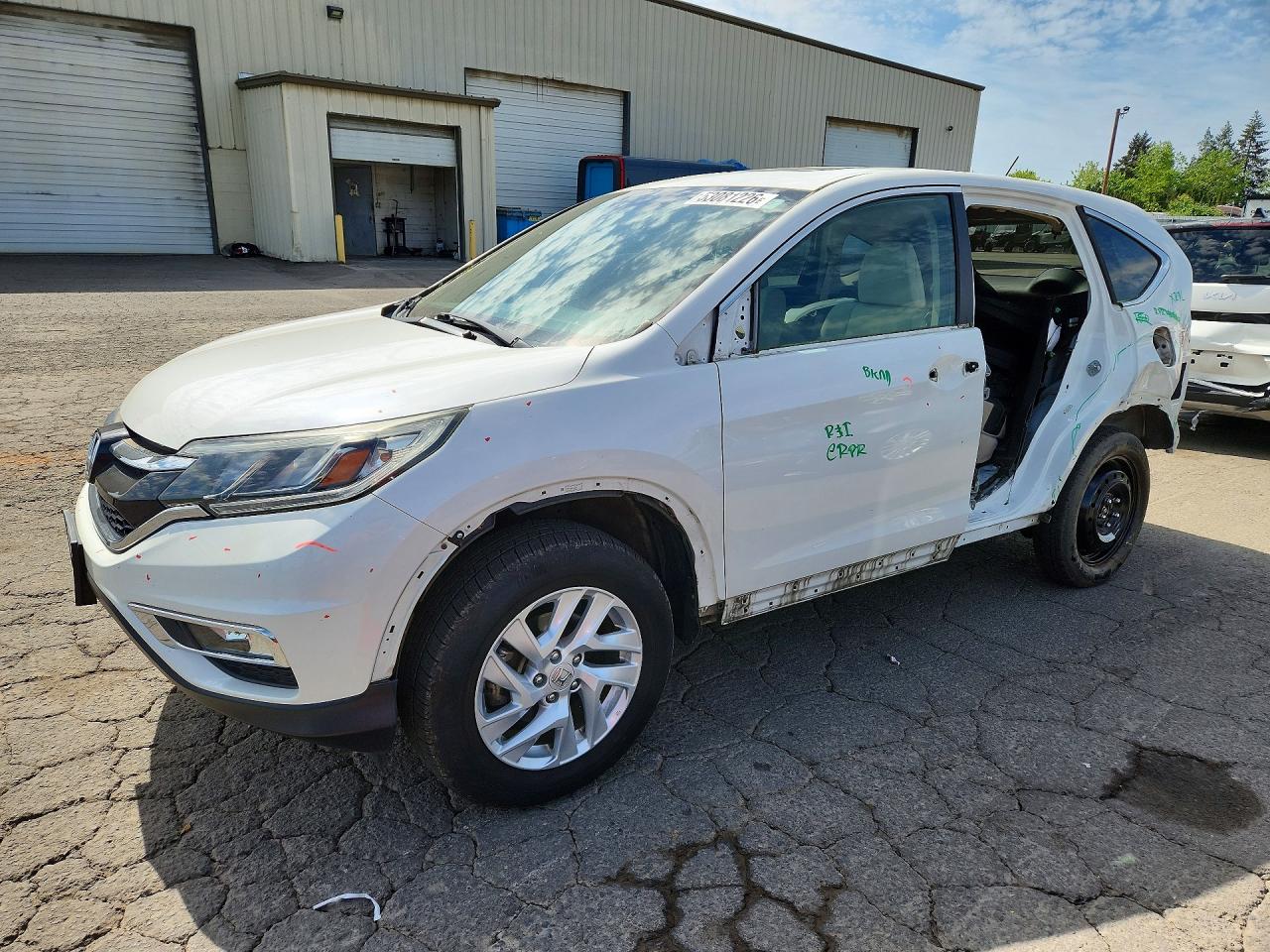 Salvage Honda Crv Image