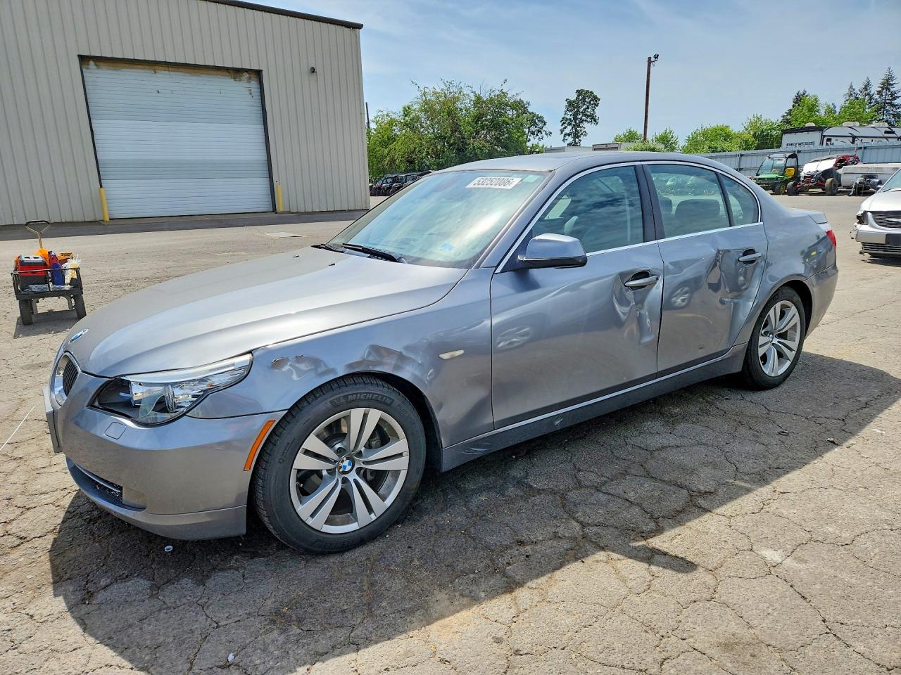 Salvage BMW 5 Series Image