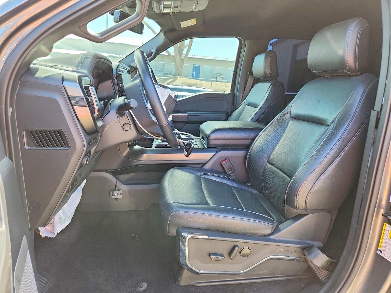 Ford F-150 Lariat