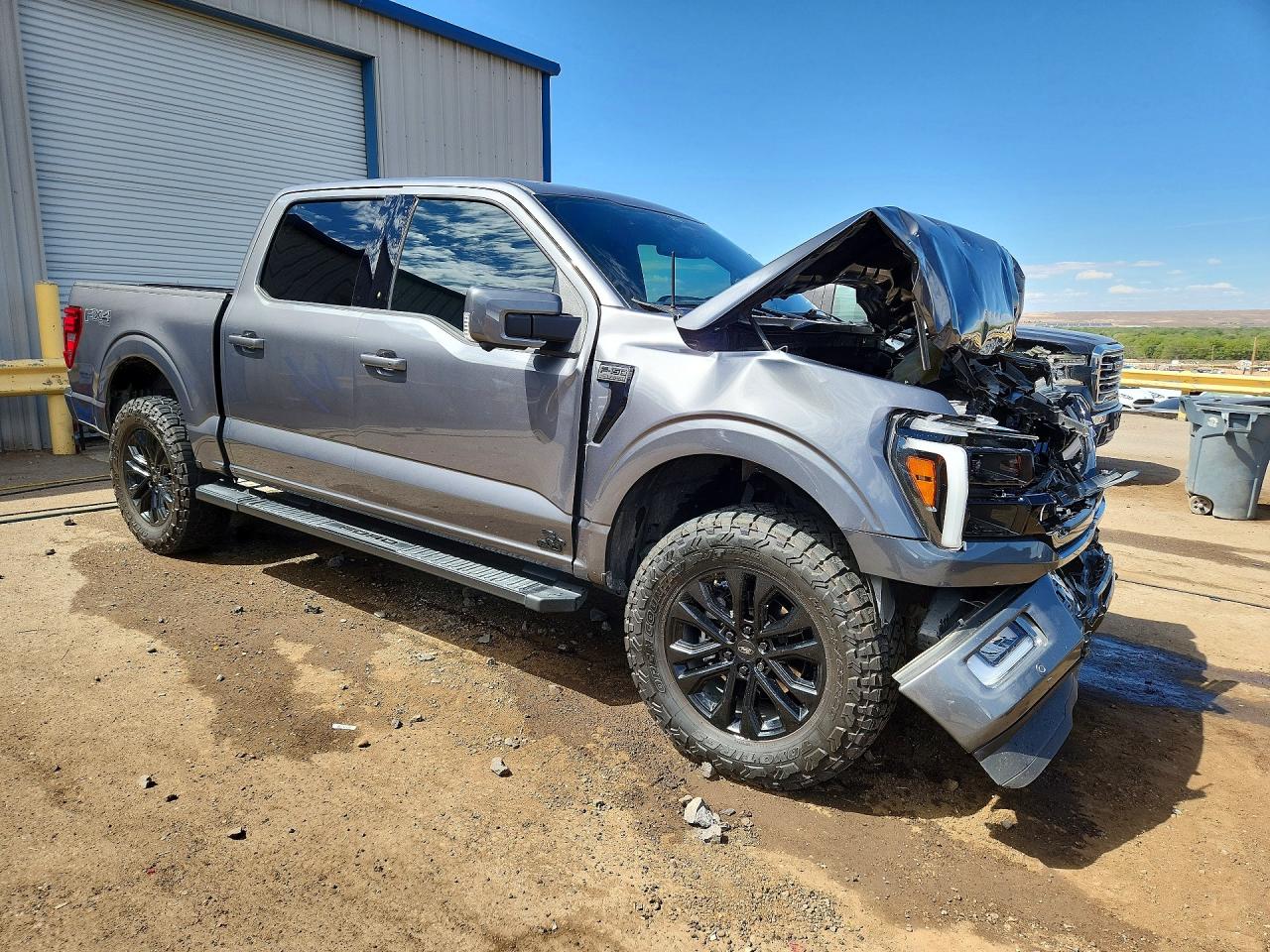 Ford F-150 Lariat