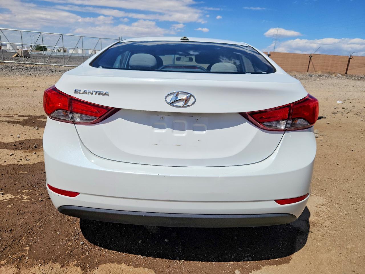 Hyundai ELANTRA Se