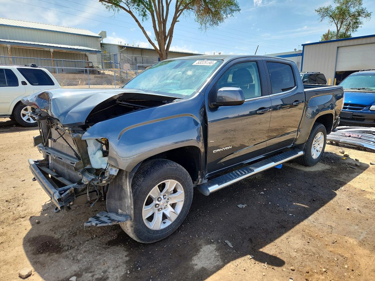 Salvage GMC Canyon Image