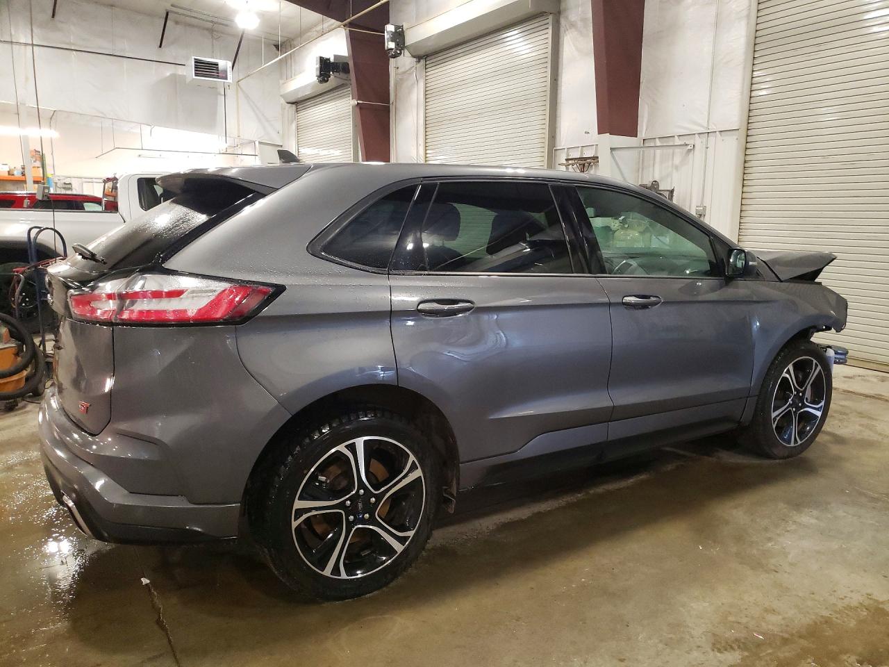 Ford Edge St