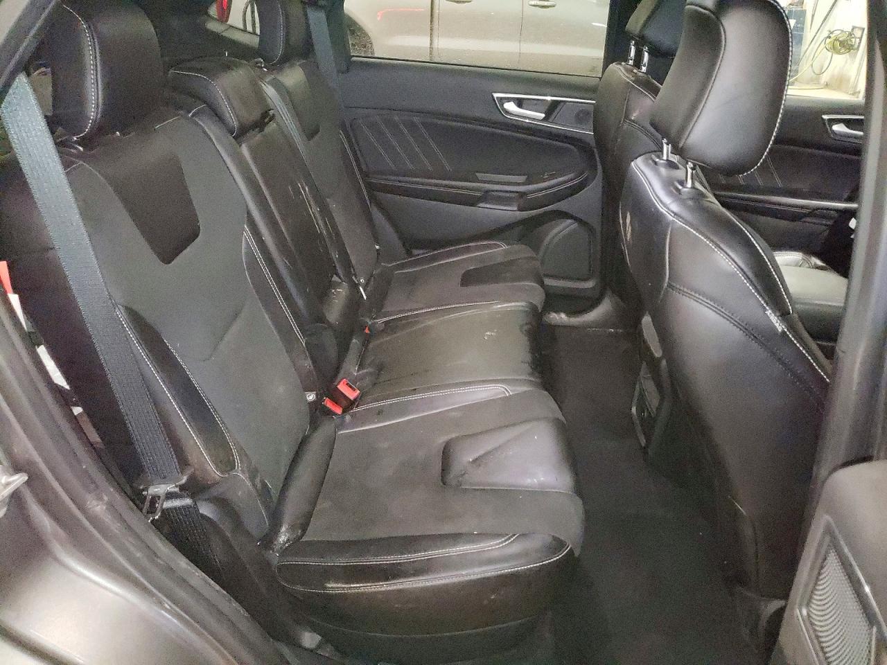 Ford Edge St