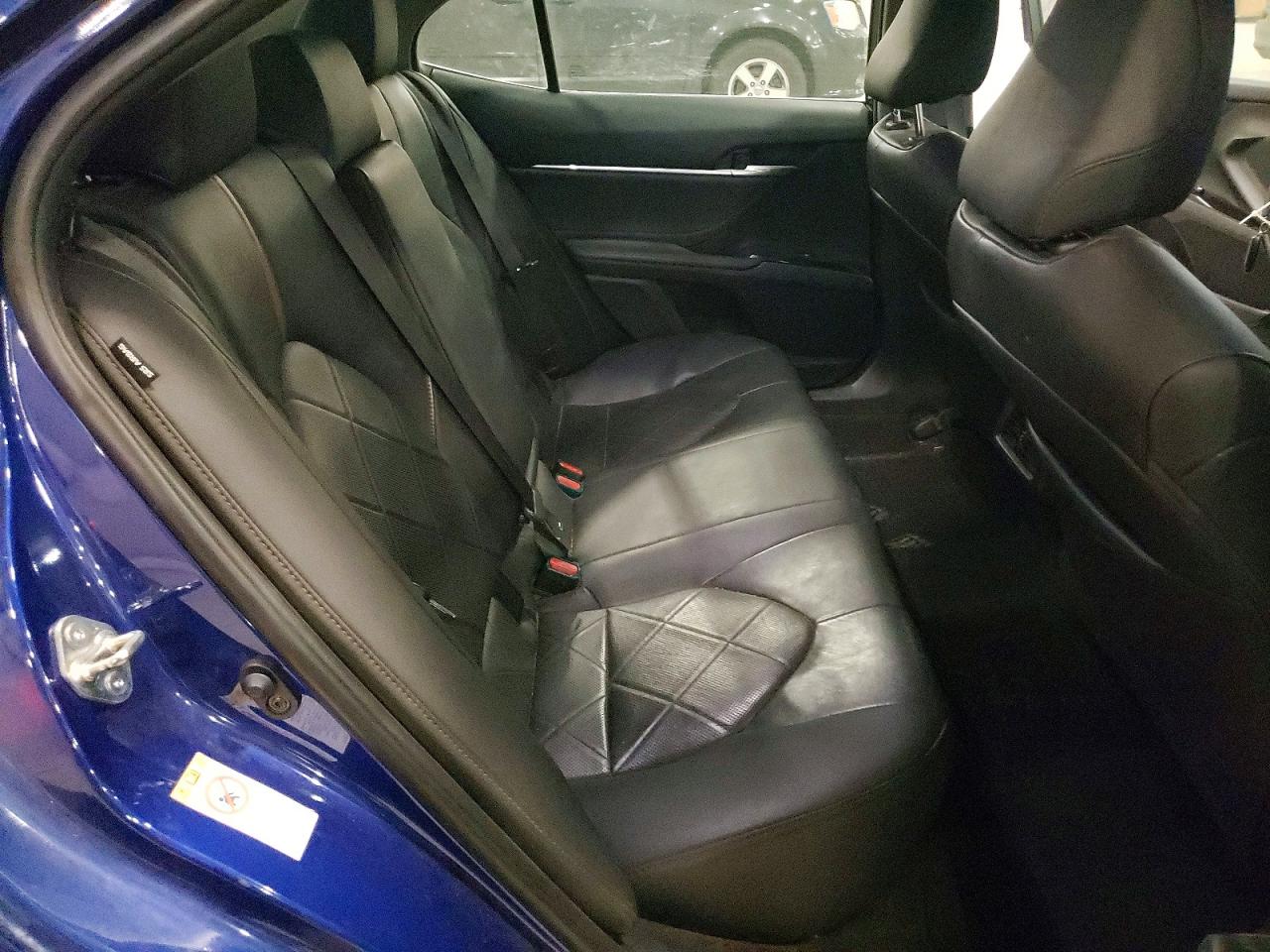 Toyota Camry Xle