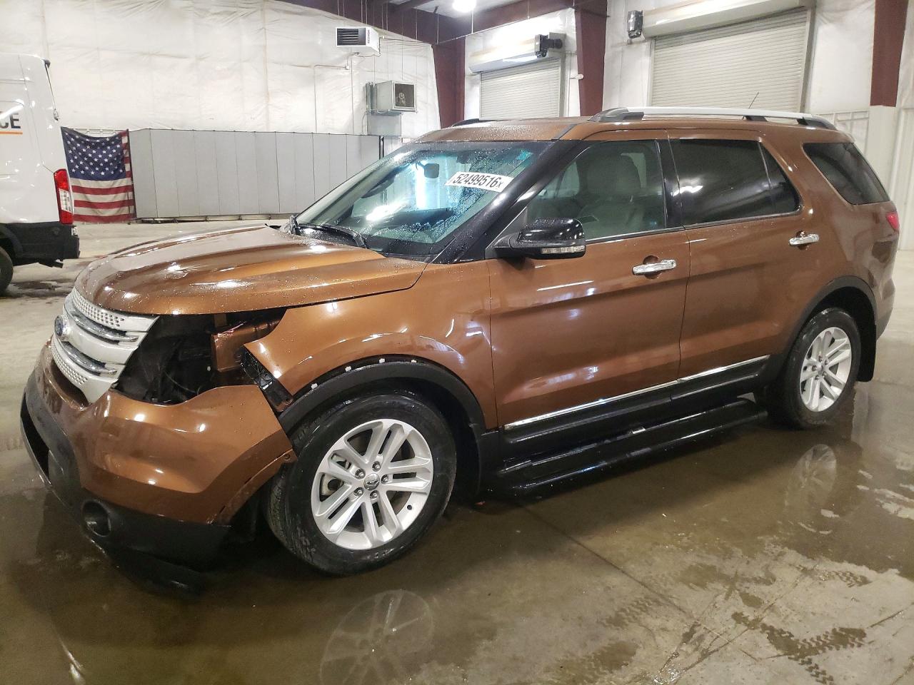 Salvage Ford Explorer Image
