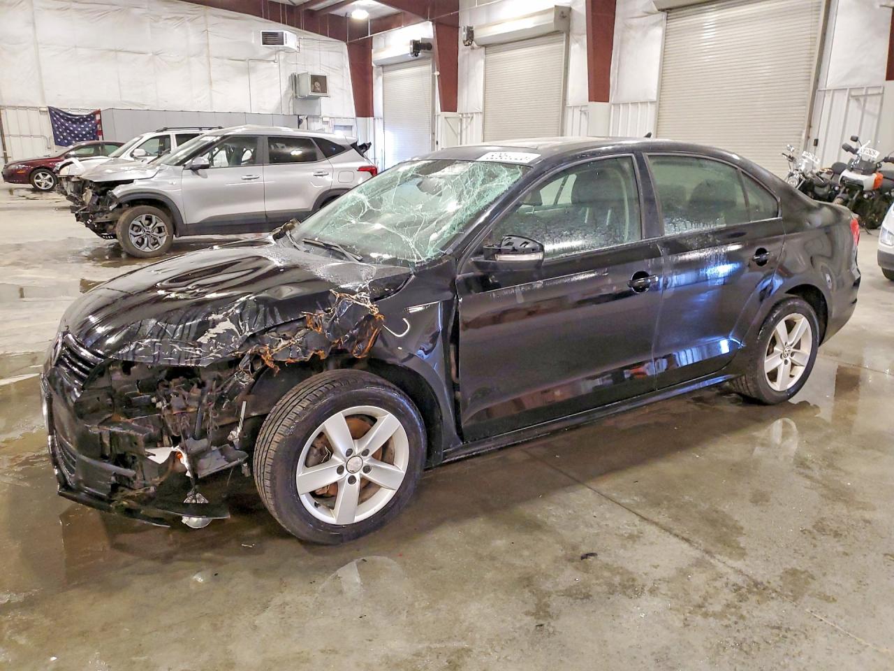 Salvage Volkswagen Jetta Image