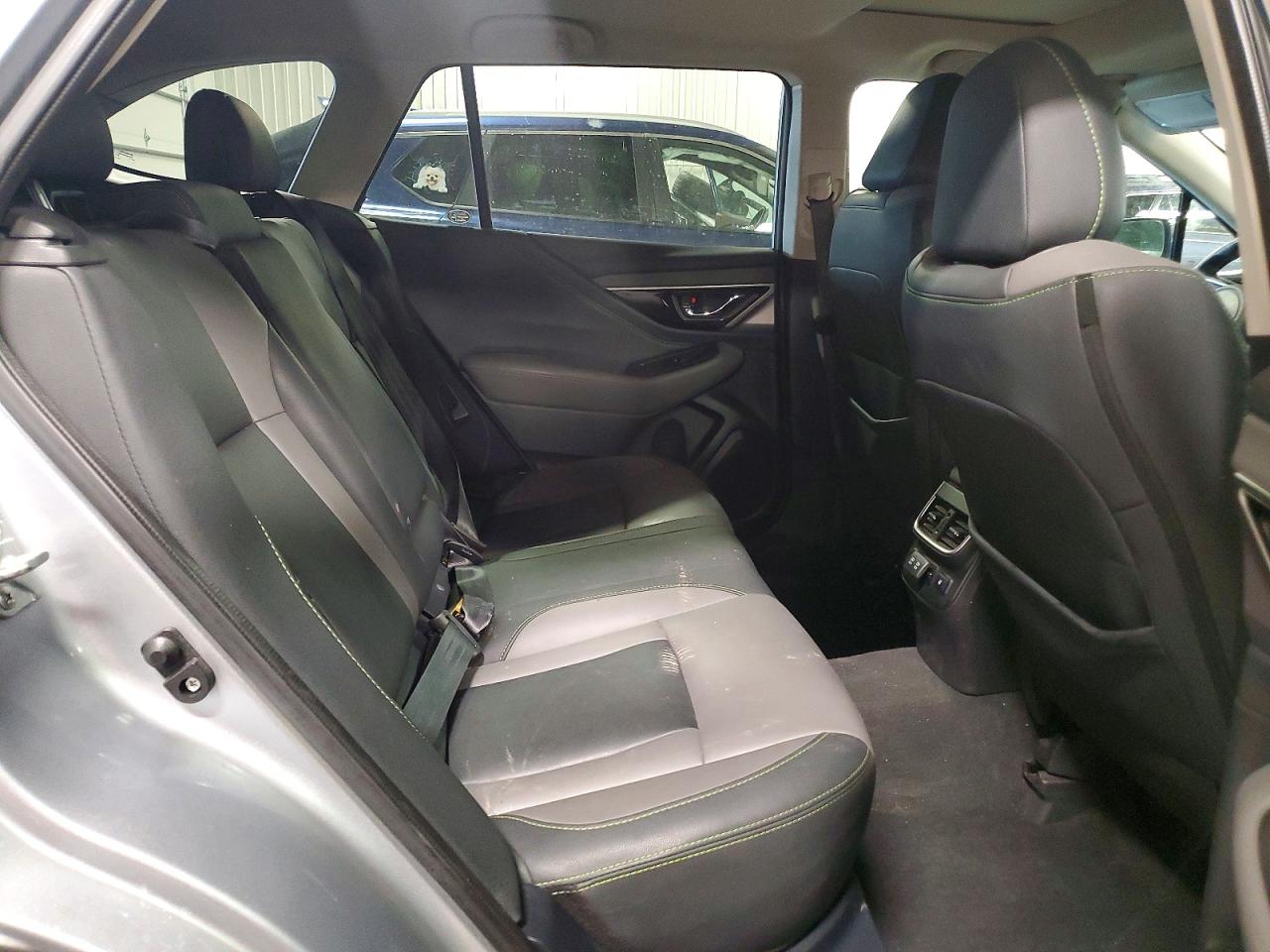 Subaru Outback Onyx Edition Xt