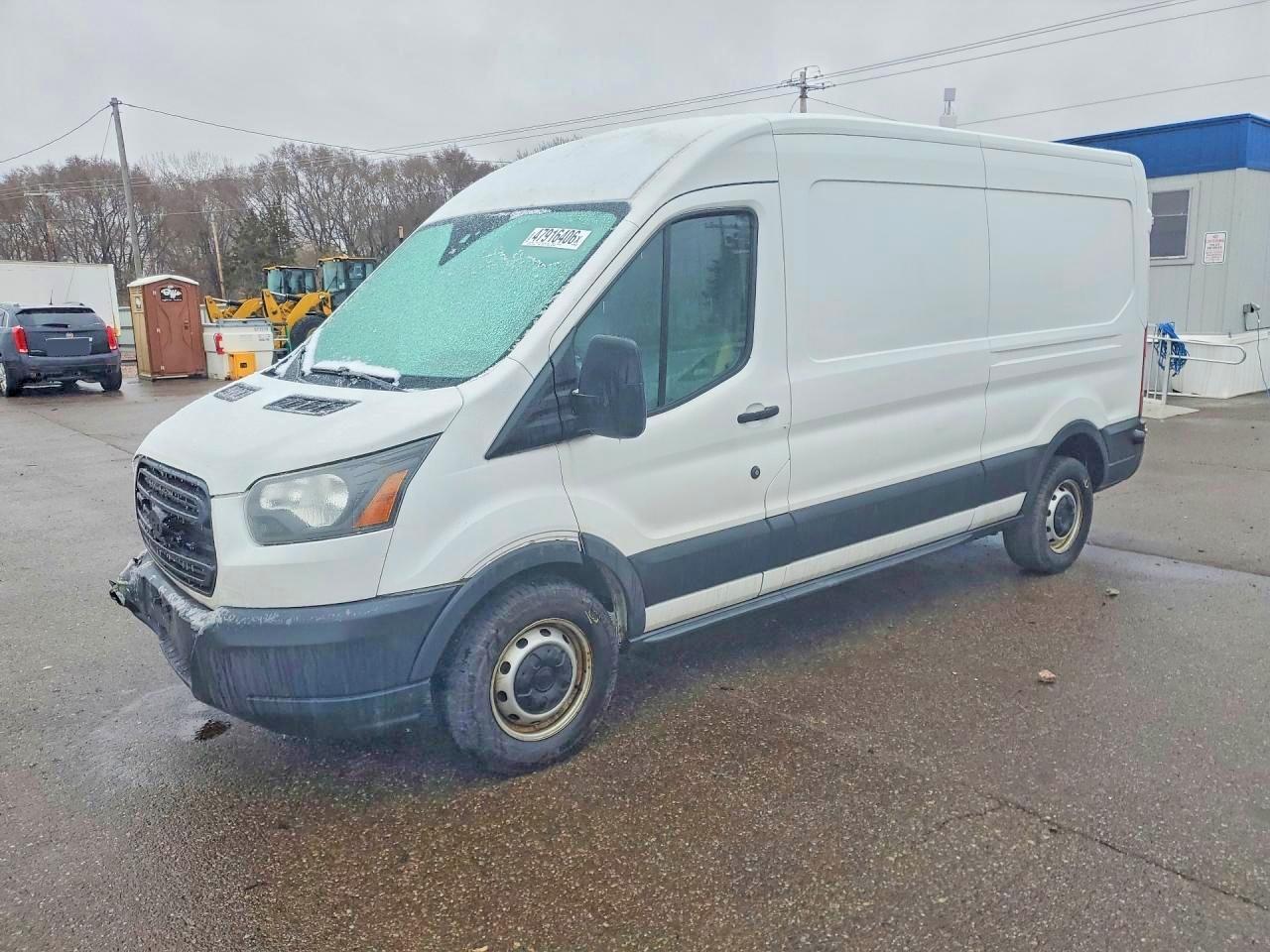 Salvage Ford Transit Image