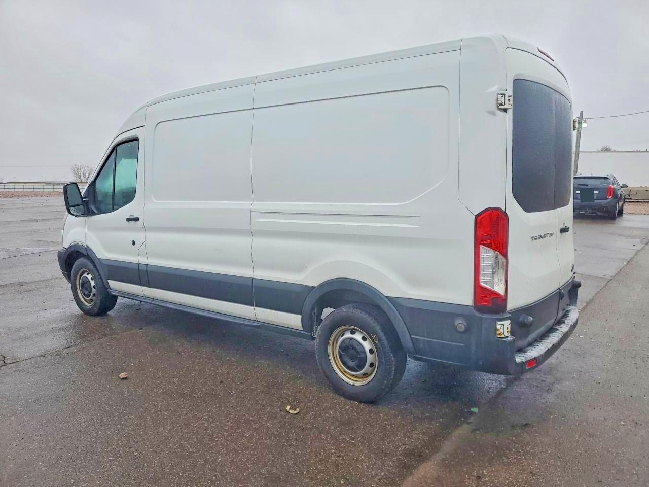 Ford Transit T-250