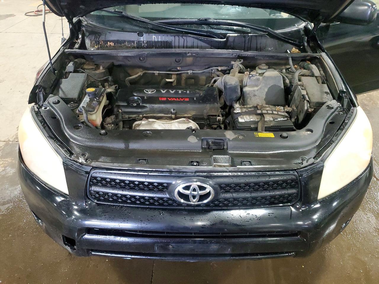 Toyota RAV4 Base