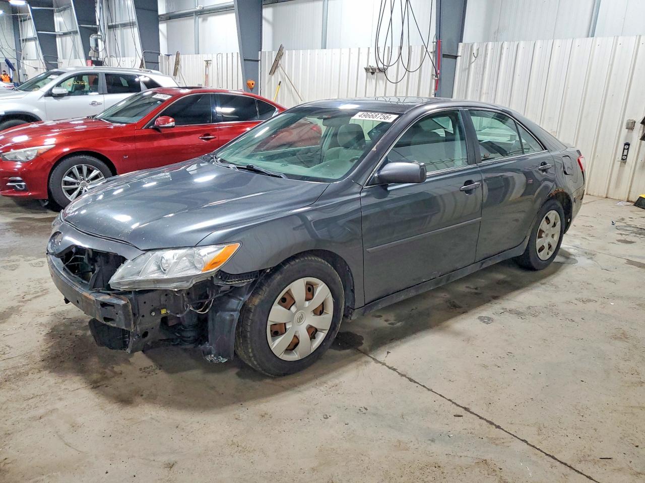 Salvage Toyota Camry Image