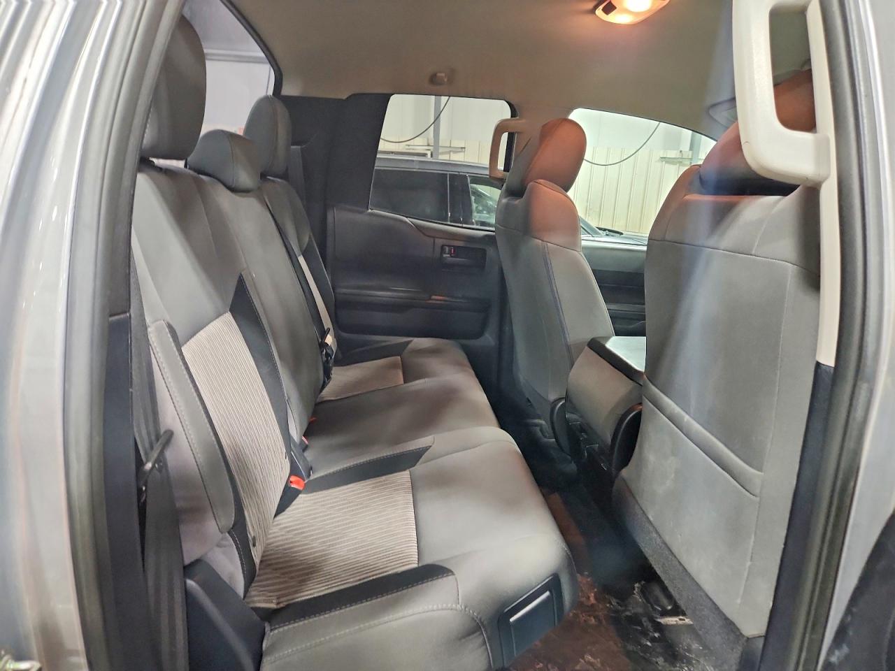 Toyota Tundra Sr