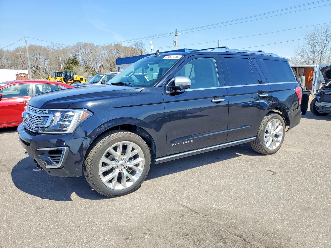 Salvage Ford Expedition Image