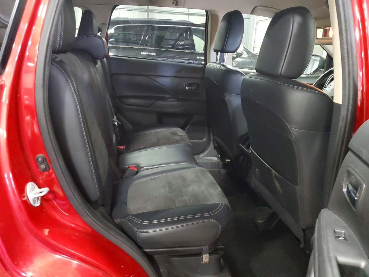 Mitsubishi Outlander Se