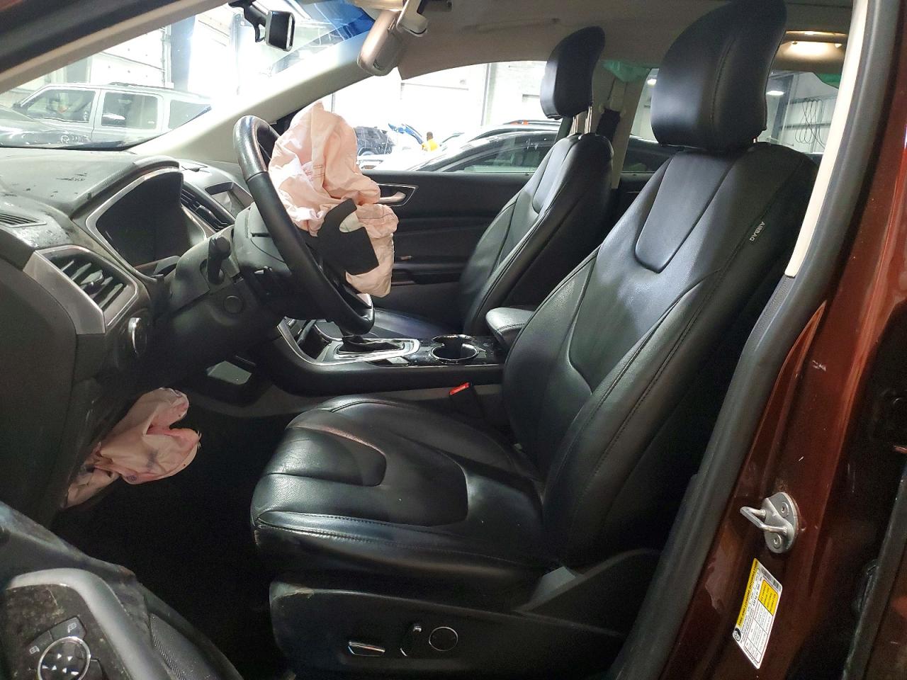 Ford Edge Titanium